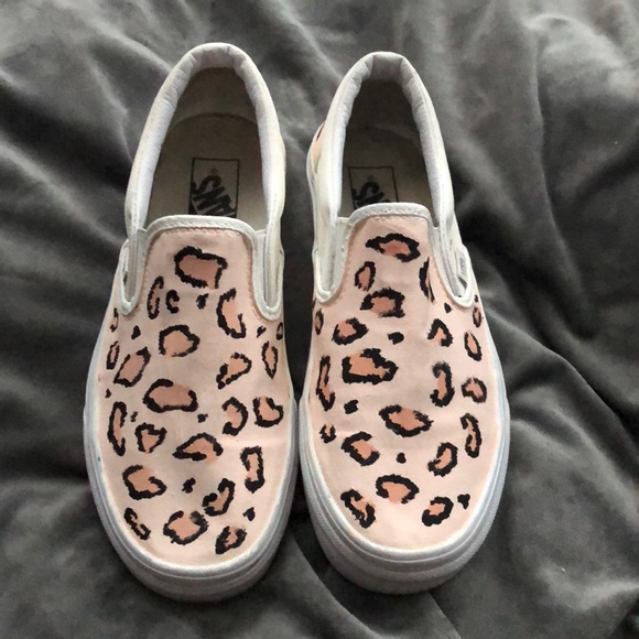 custom leopard vans